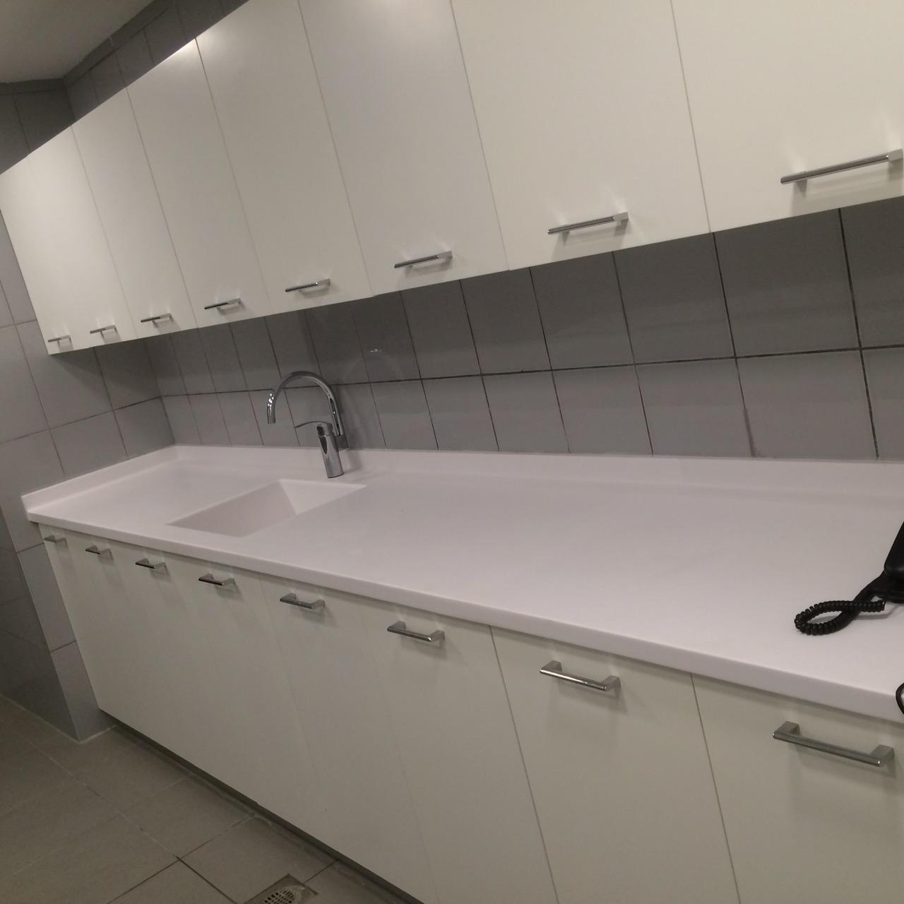 image-1458982646457-V